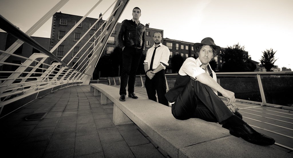 Read more about the article Alternative Corporate Bands Ireland: The 2026 Guide to a High-Energy, Non-Cheesy Vibe